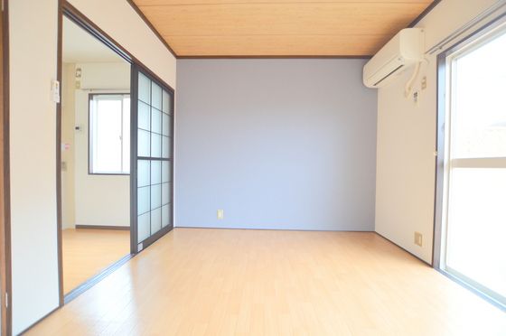 �y���̑������E�X�y�[�X�z�@