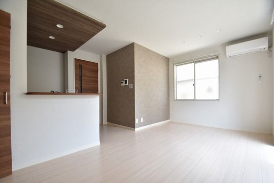 �y���̑������E�X�y�[�X�z�@