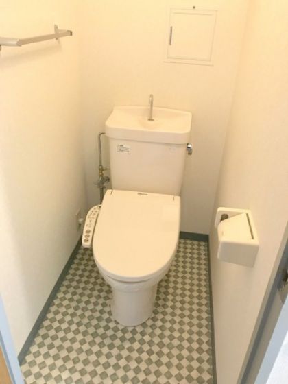 �y�g�C���z�@