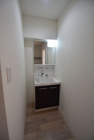 �y���ʏ��z�@