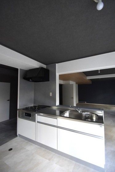 �y�L�b�`���z�@