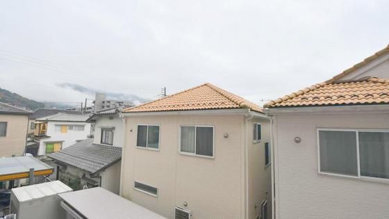 �y���]�z�@
