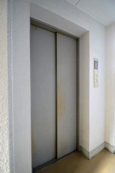 �G���x�[�^�[