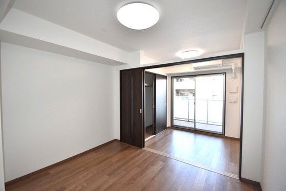 �y���̑������E�X�y�[�X�z�@