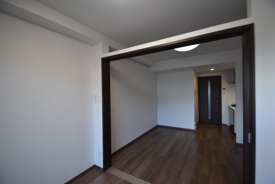 �y���̑������E�X�y�[�X�z�@