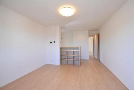 �y���̑������E�X�y�[�X�z�@