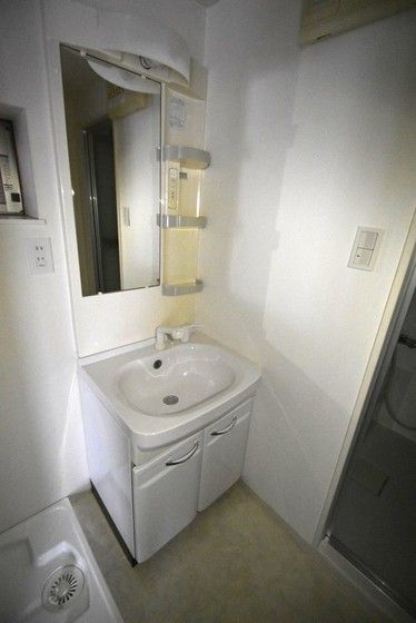 �y���ʏ��z�@