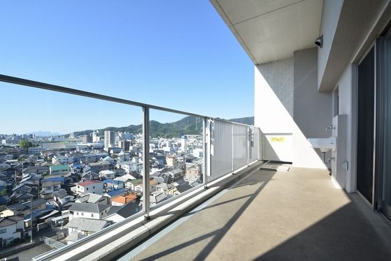 �y�o���R�j�[�z�@