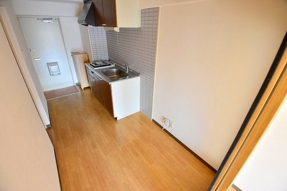 �y���̑������E�X�y�[�X�z�@