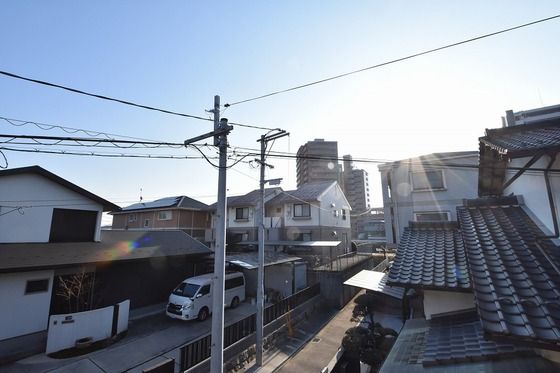 �y���]�z�@