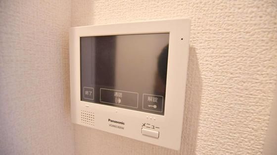 �y�Z�L�����e�B�z�@���j�^�[�t�I�[�g���b�N