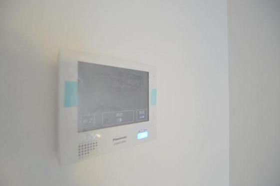 �y�Z�L�����e�B�z�@�s�u���j�^�[