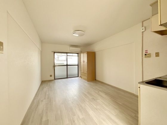 �y���̑������E�X�y�[�X�z�@