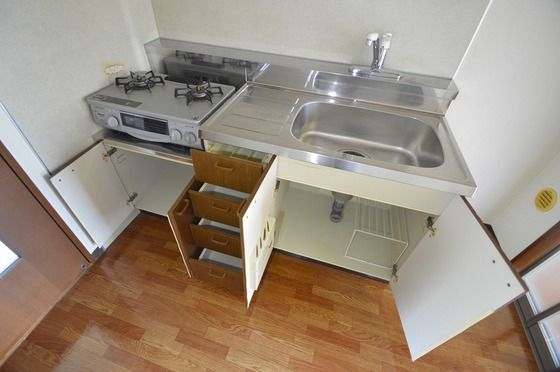 �y�L�b�`���z�@