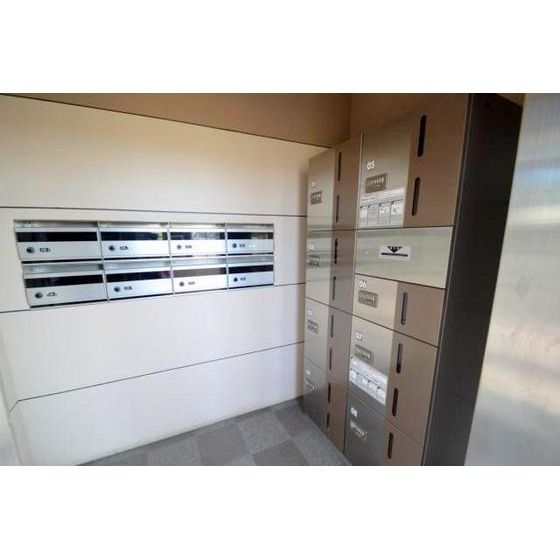 �G���g�����X