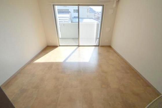 �y�����E���r���O�z�@�m��10.8��