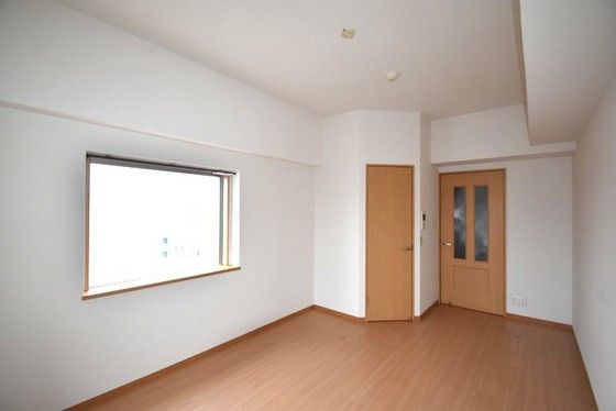 �y���̑������E�X�y�[�X�z�@