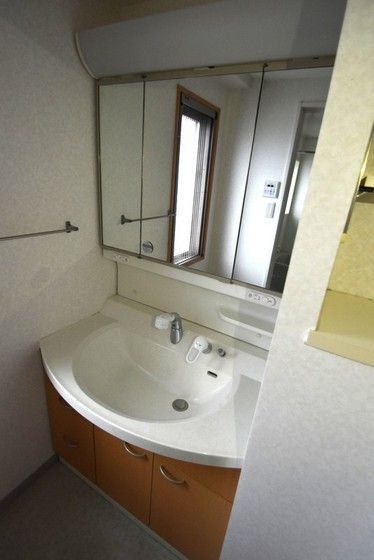 �y���ʏ��z�@