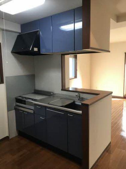 �y�L�b�`���z�@