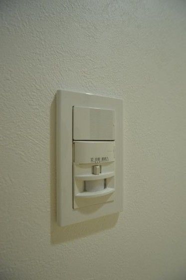 �y���̑��ݔ��z�@�l���Z���T�[