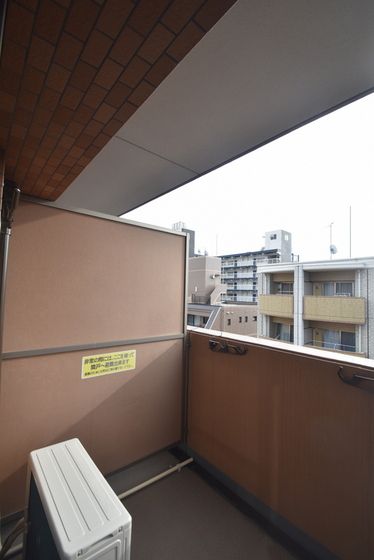 �y�o���R�j�[�z�@