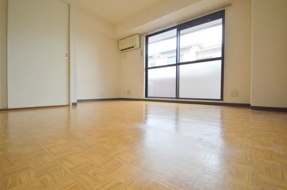 �y���̑������E�X�y�[�X�z�@