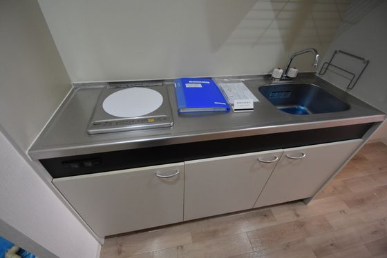 �y�L�b�`���z�@