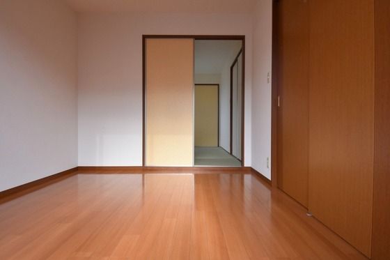 �y���̑������E�X�y�[�X�z�@