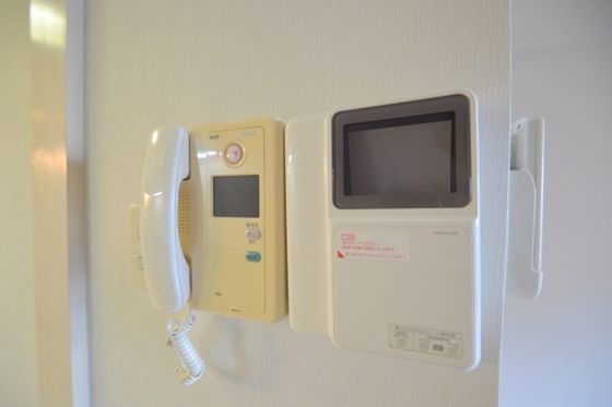 �y�Z�L�����e�B�z�@���j�^�[�t���I�[�g���b�N����