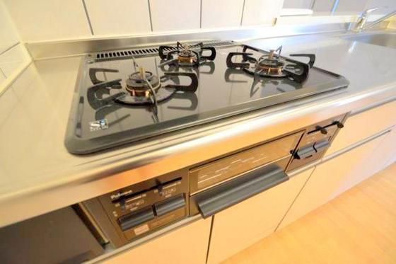 �y�L�b�`���z�@