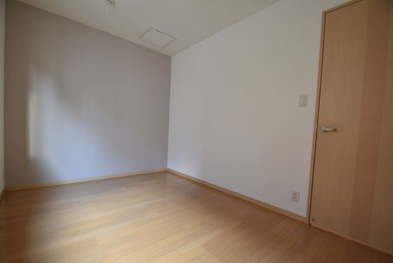 �y���̑������E�X�y�[�X�z�@