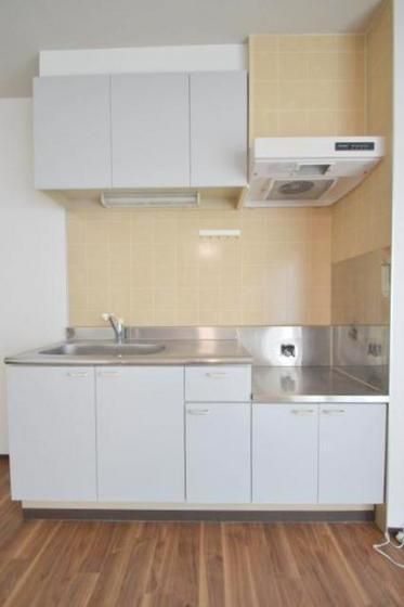 �y�L�b�`���z�@