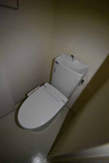 �y�g�C���z�@