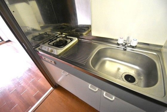 �y�L�b�`���z�@