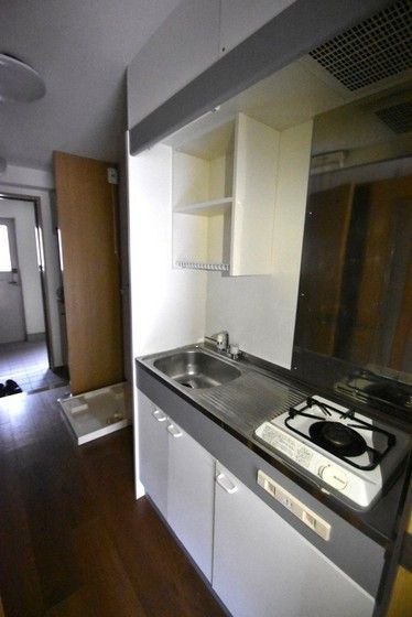 �y�L�b�`���z�@