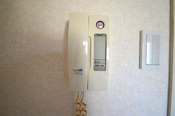 �y�Z�L�����e�B�z�@�C���^�[�t�H���t����