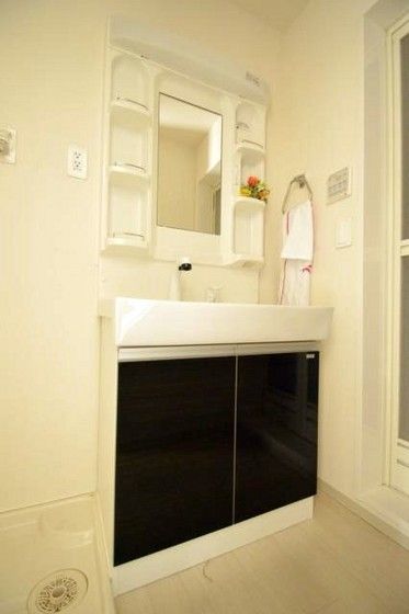 �y���ʏ��z�@