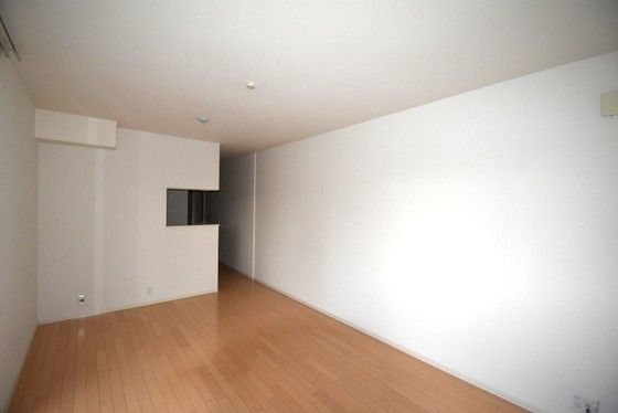 �y���̑������E�X�y�[�X�z�@