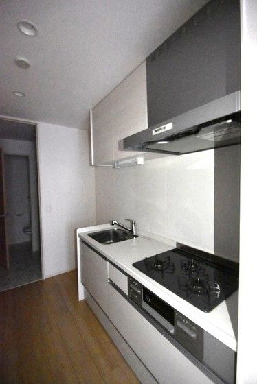 �y�L�b�`���z�@