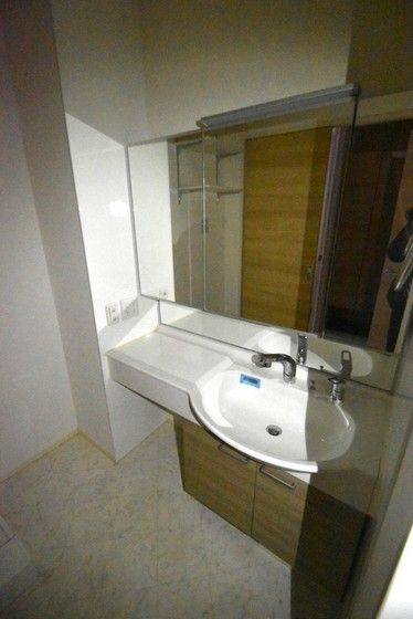 �y���ʏ��z�@