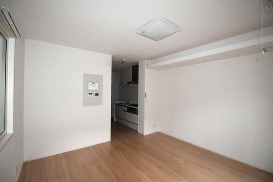 �y���̑������E�X�y�[�X�z�@