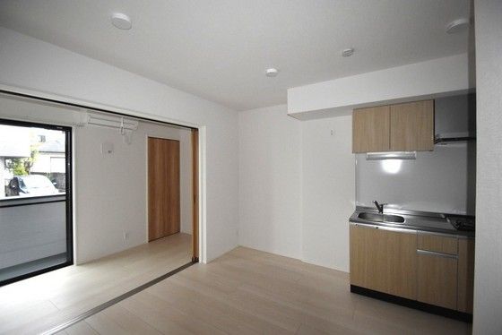 �y���̑������E�X�y�[�X�z�@