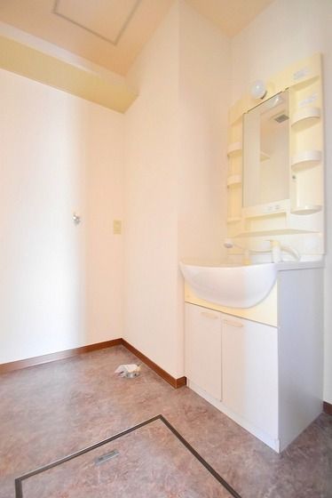 �y���ʏ��z�@