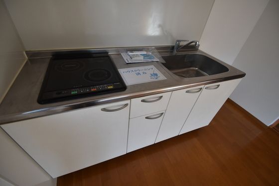 �y�L�b�`���z�@