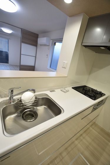 �y�L�b�`���z�@