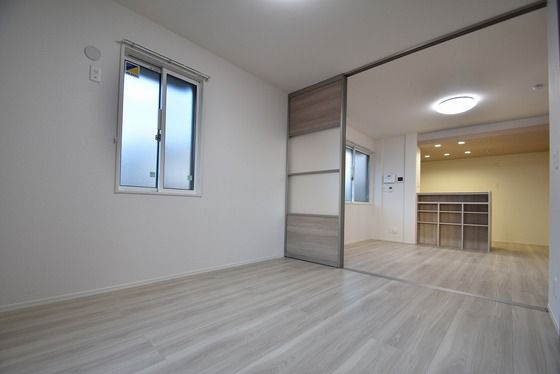 �y���̑������E�X�y�[�X�z�@