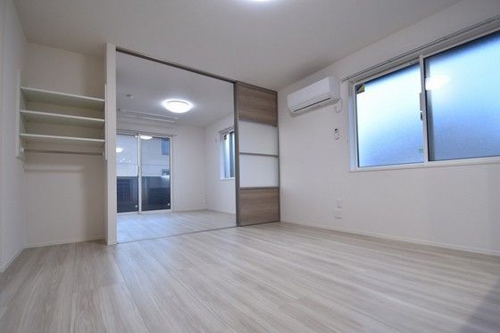 �y���̑������E�X�y�[�X�z�@