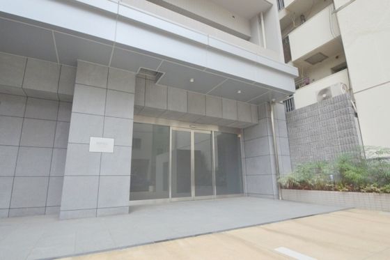 �G���g�����X