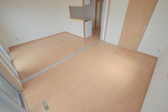 �y�����E���r���O�z�@1�t���A2����!(^^)!