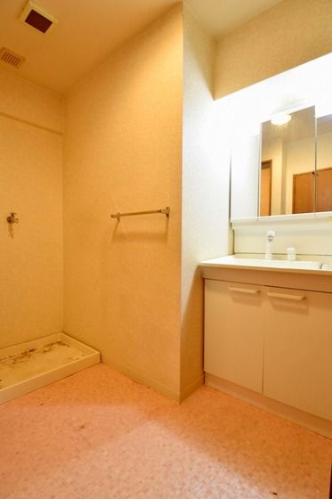 �y���ʏ��z�@